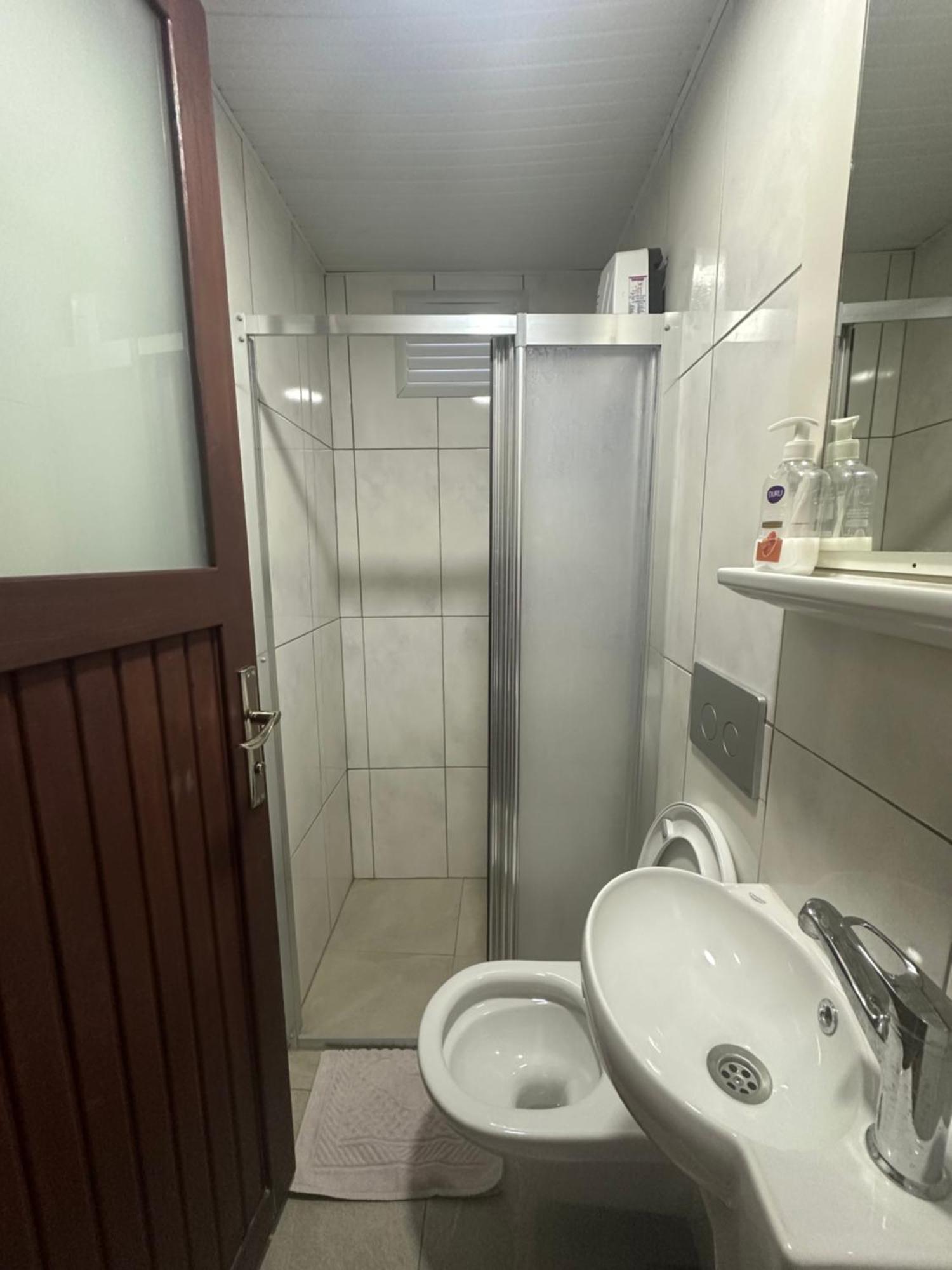 Kont Pension Antalia Esterno foto